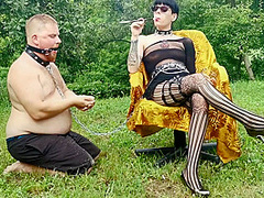 Beth Kinky - Goth Domina Take Cigarette Outdoor Serviced Out By Her Pt2