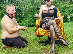 Beth Kinky - Goth Domina Take Cigarette Outdoor Serviced Out By Her Pt2