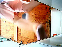 chinese girls go to toilet.299