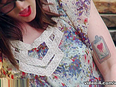 Thelma Sleaze fingers her warm hairy pussy