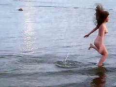 Hot Teen Twerks At Night Naked by the Coast