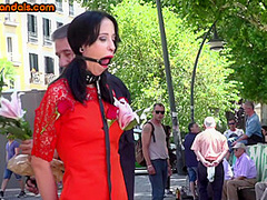 Useless babe public fucked and mouthjizzed after 3some
