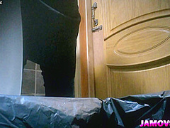 The beautiful Korean girlfriend and her fiance shared sexual encounters.