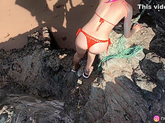 Naughty Beach Weekend - Neko Jinger Giving Head On Public Beach Full