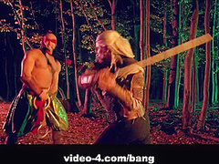 Eveline Dellai rides a knights flesh sword until her pussy is sore - BANG!