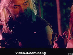 Eveline Dellai rides a knights flesh sword until her pussy is sore - BANG!