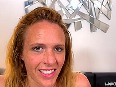 Julie - 30 Years Old Executive Assistant In Lyon!