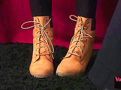 Voyeur busty MILF rubbing pussy n watching guy while wanking