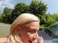 Lady Dee In Freaky Blond Hair Lady Demand Sex Outside 2 - Public