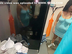 Amateur Couple Fucks And Sucks In A Clothing Room - We Almost Got Caught
