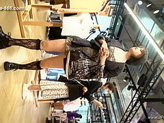 peeping chinese amateur upskirt.132