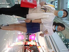 peeping chinese amateur upskirt.132