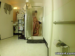 G 32 Behind The Scenes, Scene #01