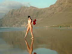Leni Doll - Playa De Famara
