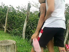 Levei Ela Depois Do Exercicio Para Transar No Mato