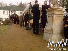 Sexy Brunette Gives Headjob At A Wedding
