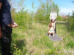 Coppia Italiana Si Fa Spiare Da Un Guardone Al Parco Mentre Scopa