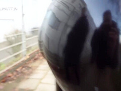 Fickdate In Glanzender Latex Leggings Spritz Meinen Bubble Butt Voll