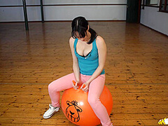 Charlie Elaine in Ill Bounce You Wank - DownblouseJerk