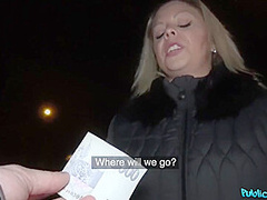Tantalizing Bootie Hunting On The Streets 1 - Public