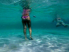 Voyeur At The Beach Watches Girls Underwater And Wants To Stroke Me