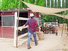 Nikki Knightly And Van Wylde - Horny Breathtaking Outdoor Sex Scene