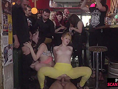 Public orgy babe assdrilled 4 voyeurs with throating slut