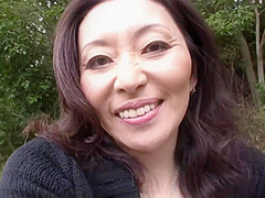 Mature Japanese outdoor bottomless bicycle riding and sex