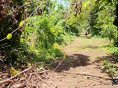 Oliver Flynn And Addison Lee - Fucked In Bushes