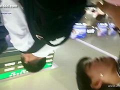 peeping chinese amateur upskirt.146