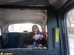 Taxi babe in stockings fucked in car outdoor for discount