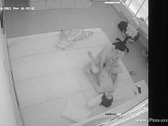 Hackers use the camera to remote monitoring of a lover's home life.588