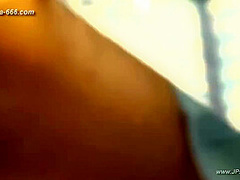 peeping chinese amateur upskirt.142