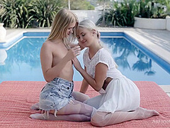 Cayla, Violette.the Girls We All Want