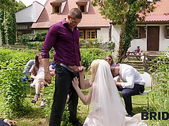 BRIDE4K. Runaway Groom