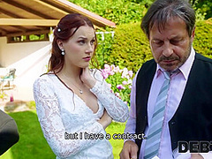 Collecting The Brides Pussy