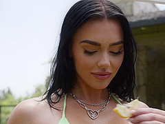 Kaitlynn Anderson in Lemon Squeeze - PlayboyPlus