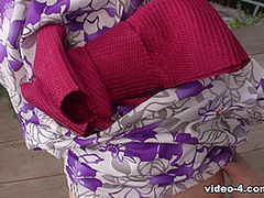 Runa Hagawa in the hot springs today with her lover - JapanHDV