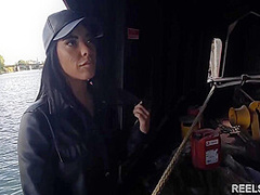 An Italian With An Athletic Body Cheats On Her Boyfriend And Gets Fucked Publicly On A Boat In Anal By 2 Strangers !!