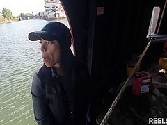 An Italian With An Athletic Body Cheats On Her Boyfriend And Gets Fucked Publicly On A Boat In Anal By 2 Strangers !!