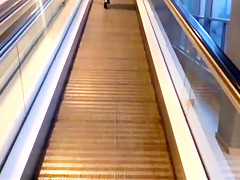 Queeny On 15 cm Stilettos At The Supermarket