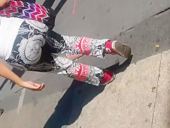 Azz jiggle and wiggle big booty walk down the streets