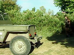 Marie Laetitia Errotic Jeep