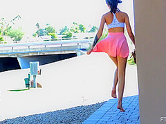 Roxanna Ii : A Confident Return 2 With Roxanne Rae