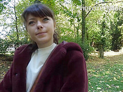 lovely 18 years old teen first porn casting