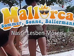 Lesbian Games In The Garden