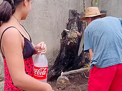Sexo Com O Rapaz Que Contratei Um Rapaza Pra A Trabalhar No Quintal (trailler) (completo Red) 7 Min