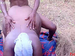 Outdoor Bush Group Sex 10 Min