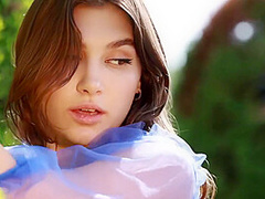 Sex In The Park Backstage In Hd - Ellie Luna