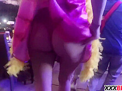 Mardi Gras - Sexy Friends Fuck At